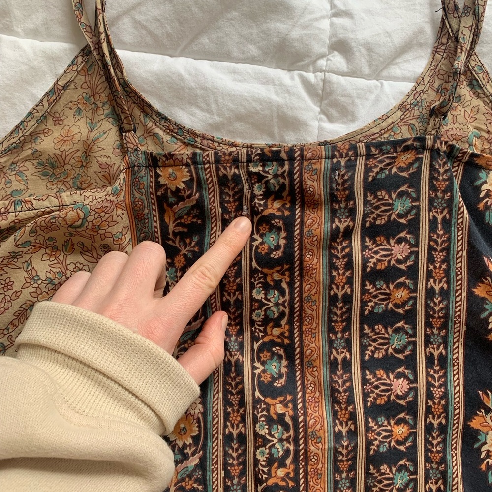 UO Patterned Top - Picture 6 of 7